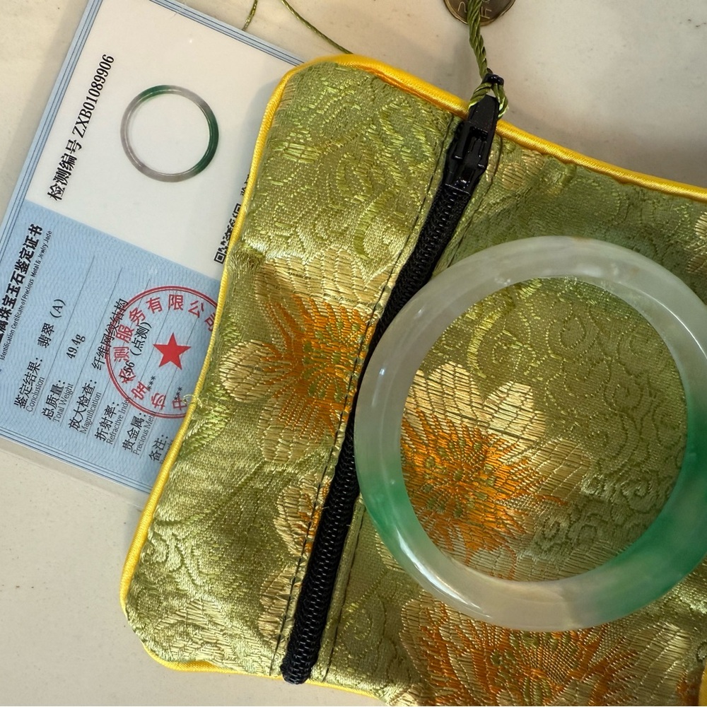 Natural Burma Jade bangle